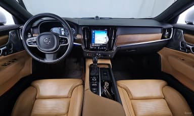 S90