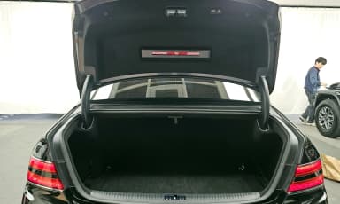 G90