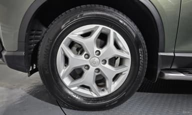 Rexton Sports Khan