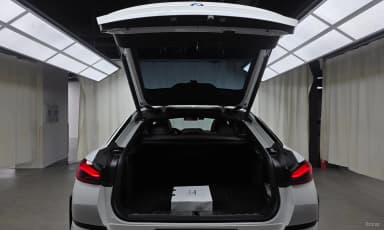 X6 (G06)