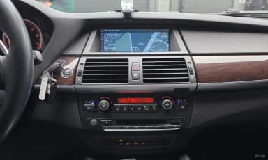 X6 (E71)