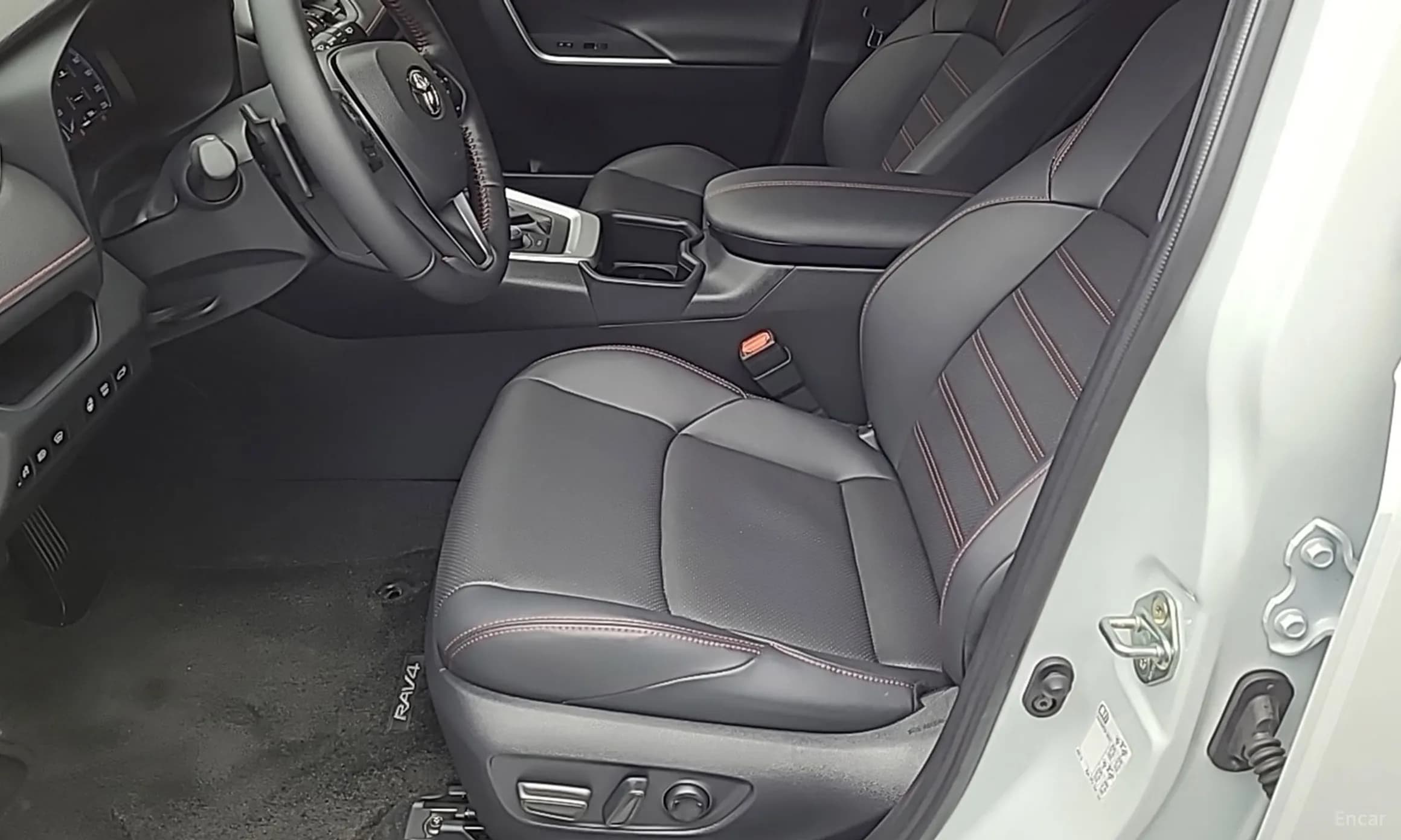 RAV4 5th Generation
