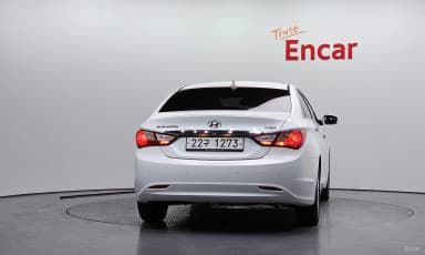 YF Sonata