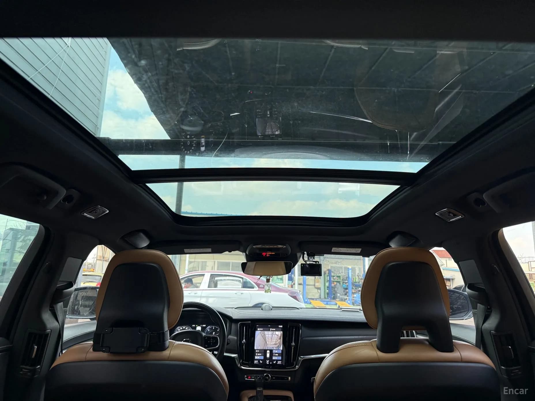 V90 Cross Country