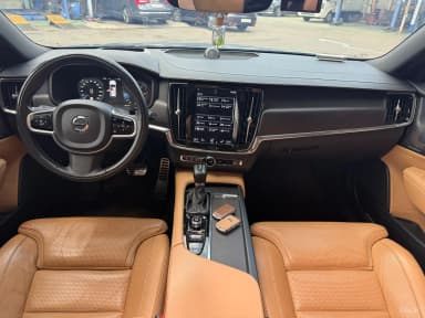 V90 Cross Country