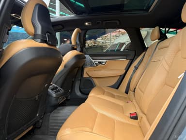 V90 Cross Country