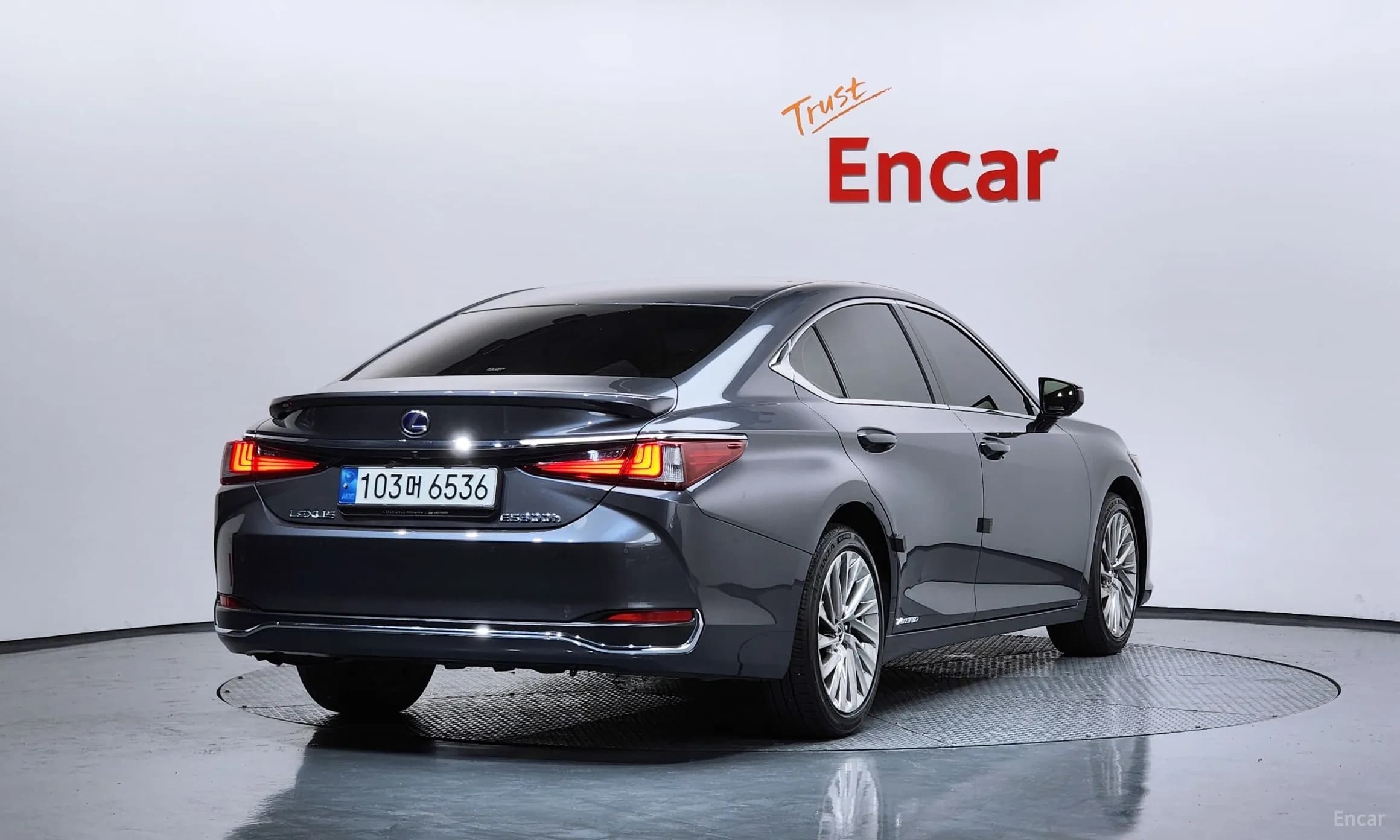 ES300h 7th Generation