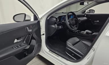 A-Class W177