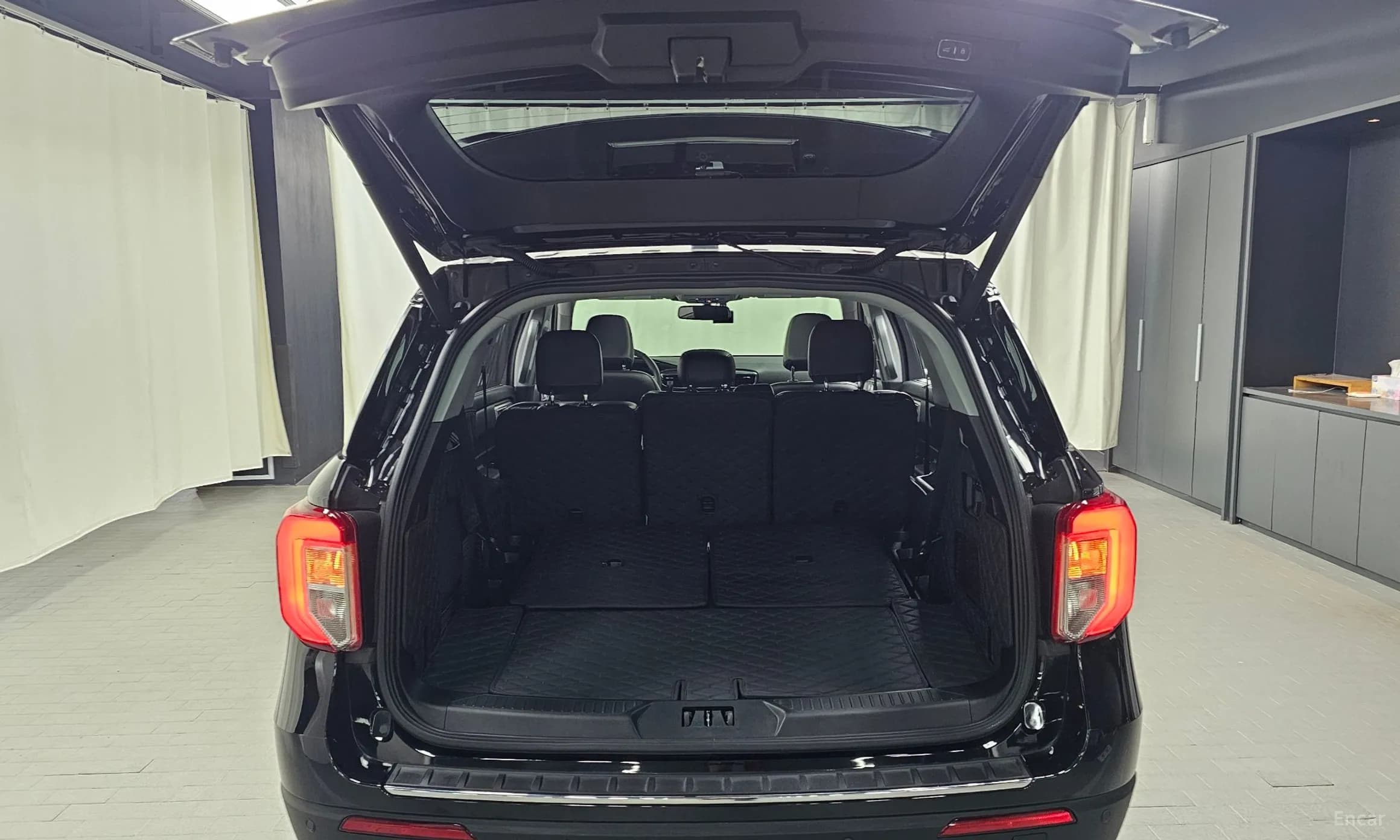 Explorer 6th Generation