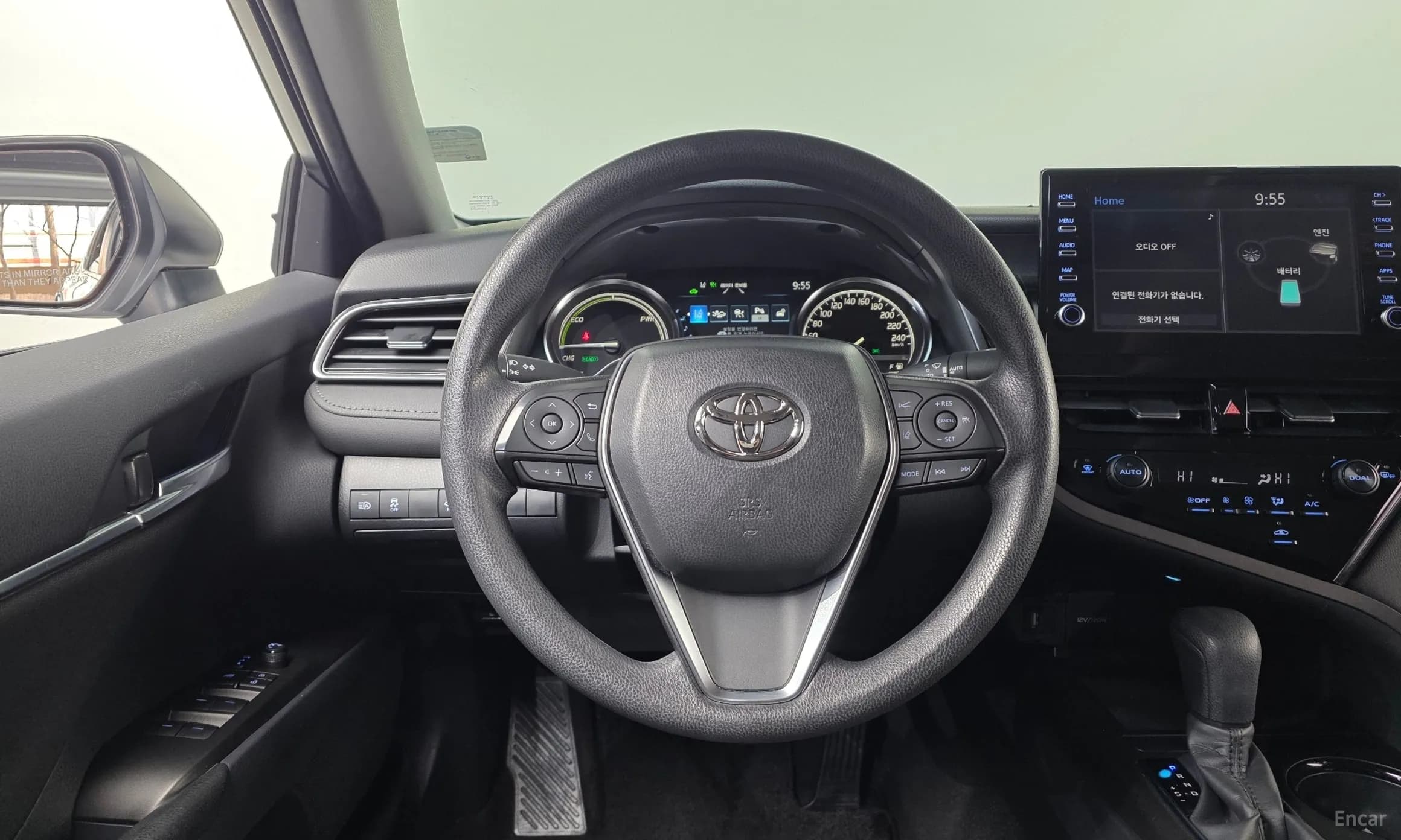 Camry (XV70)