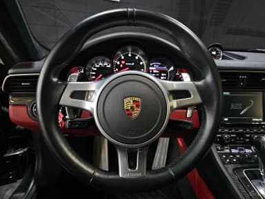 910