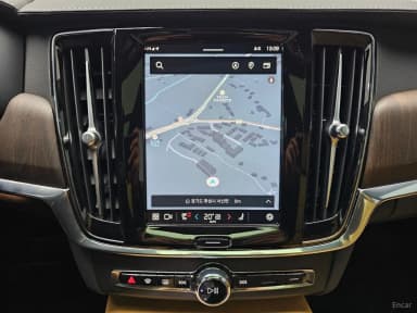 S90