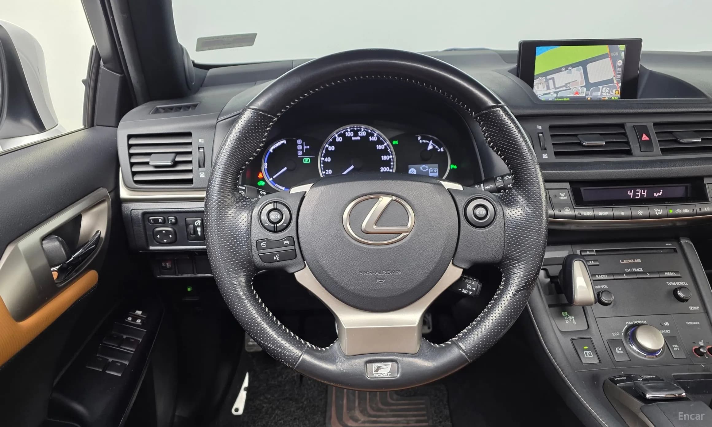 CT200h