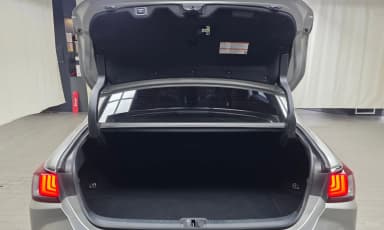 ES300h 7th Generation