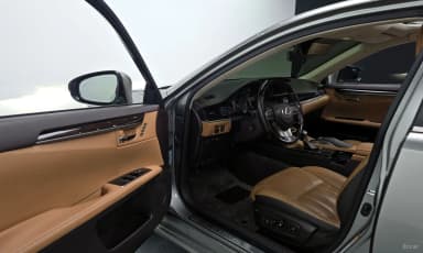 New ES300h