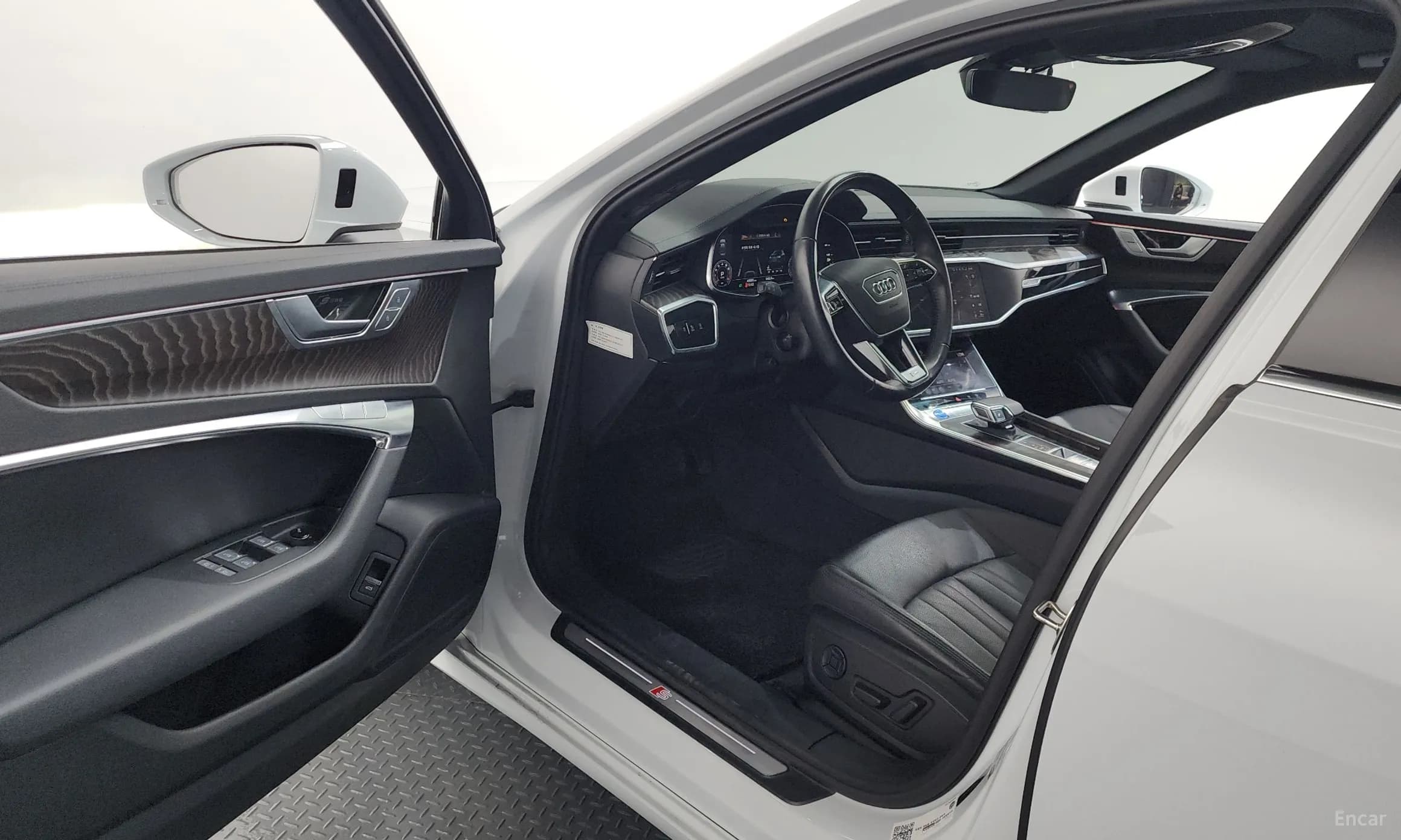 A6 (C8)