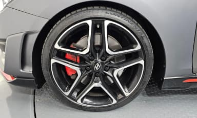 Veloster (JS)
