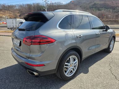 New Cayenne