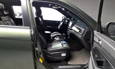 Rexton Sports Khan