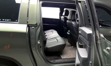 Rexton Sports Khan