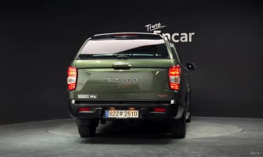 Rexton Sports Khan