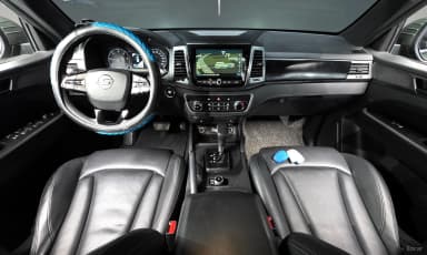 Rexton Sports Khan