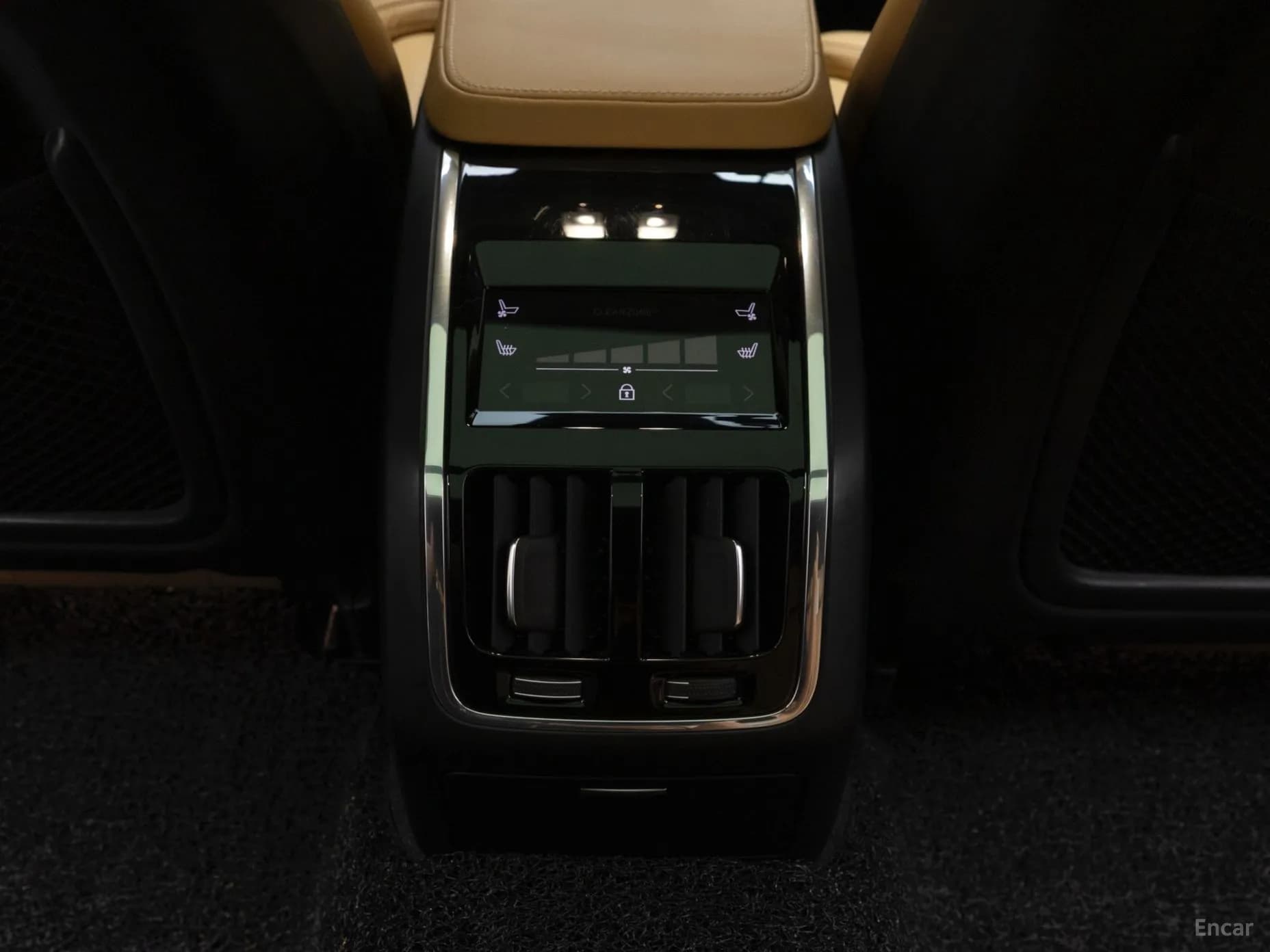 S90