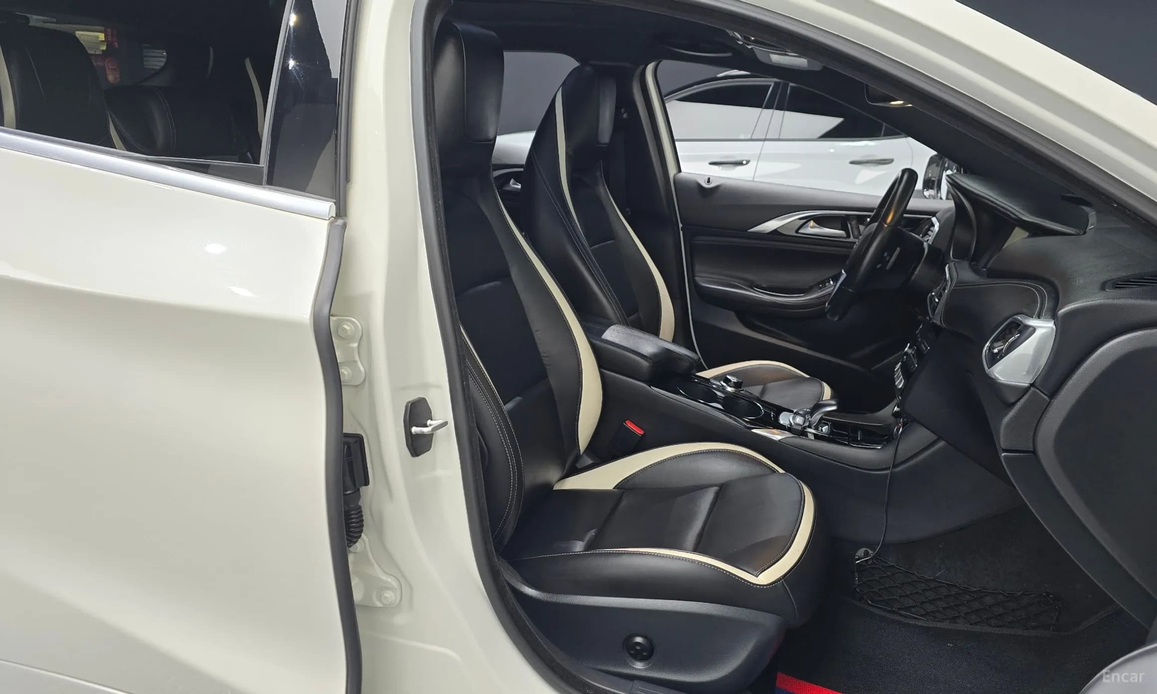 Q30