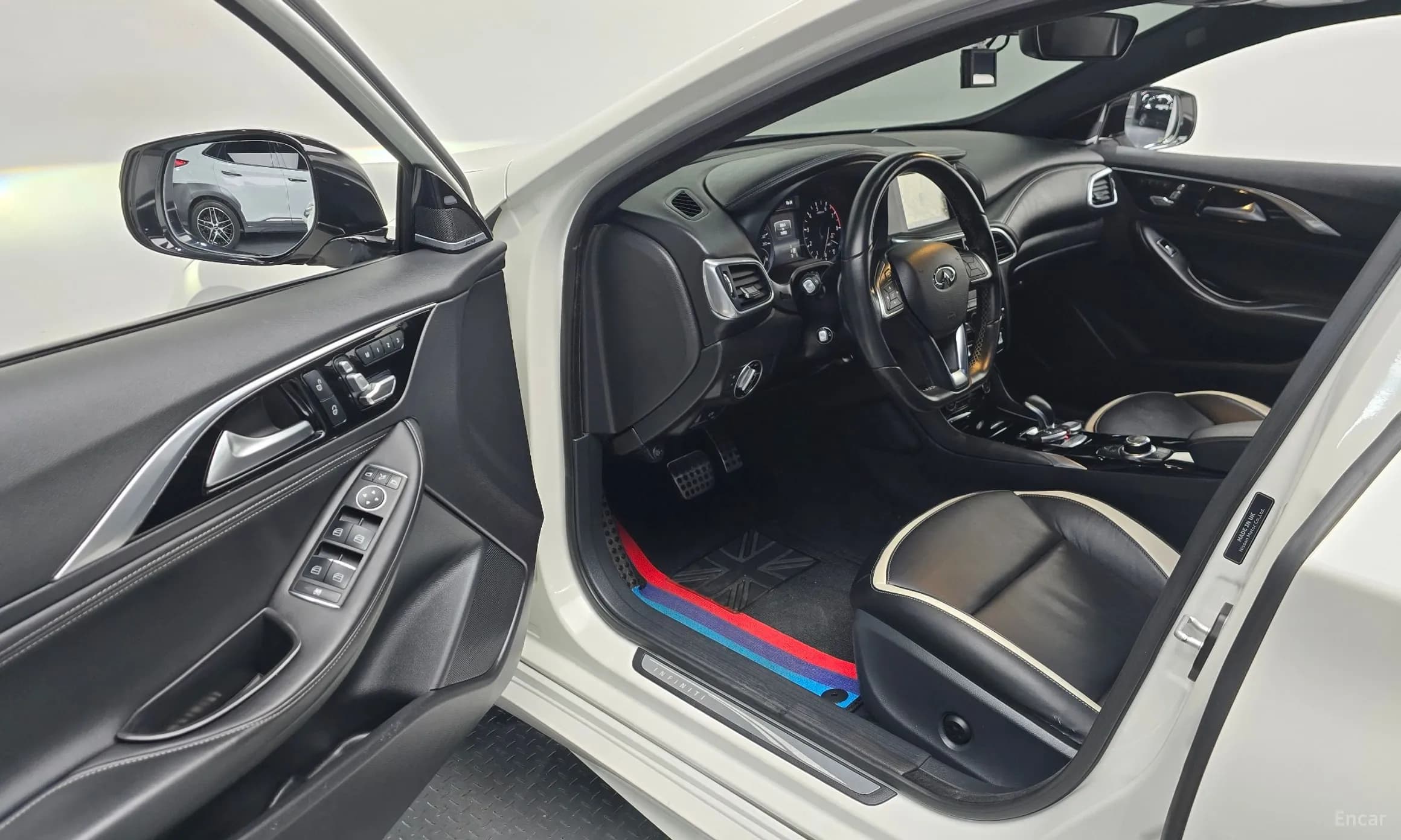 Q30