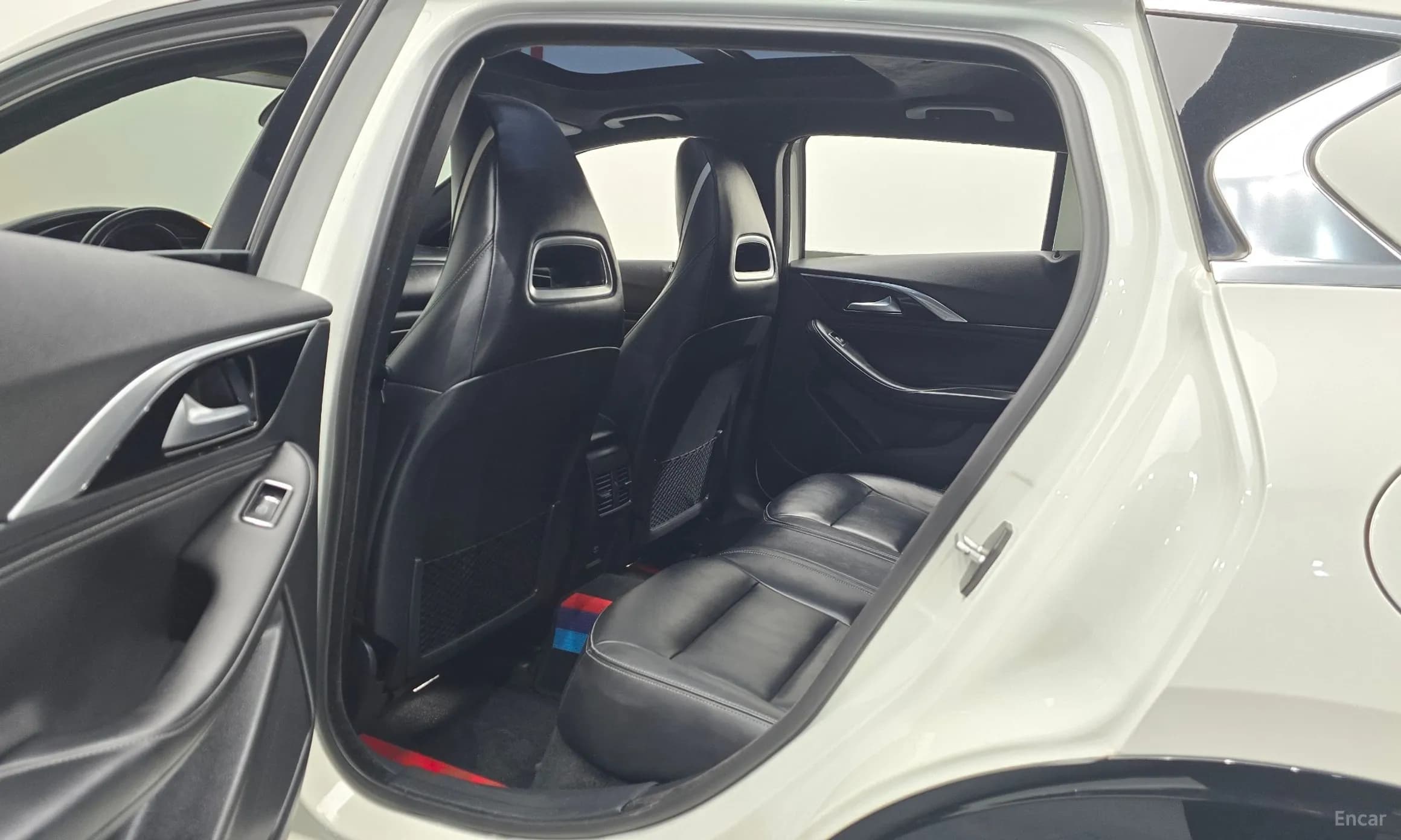 Q30