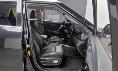 Berry New Tivoli