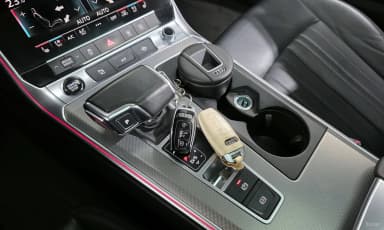 A6 (C8)