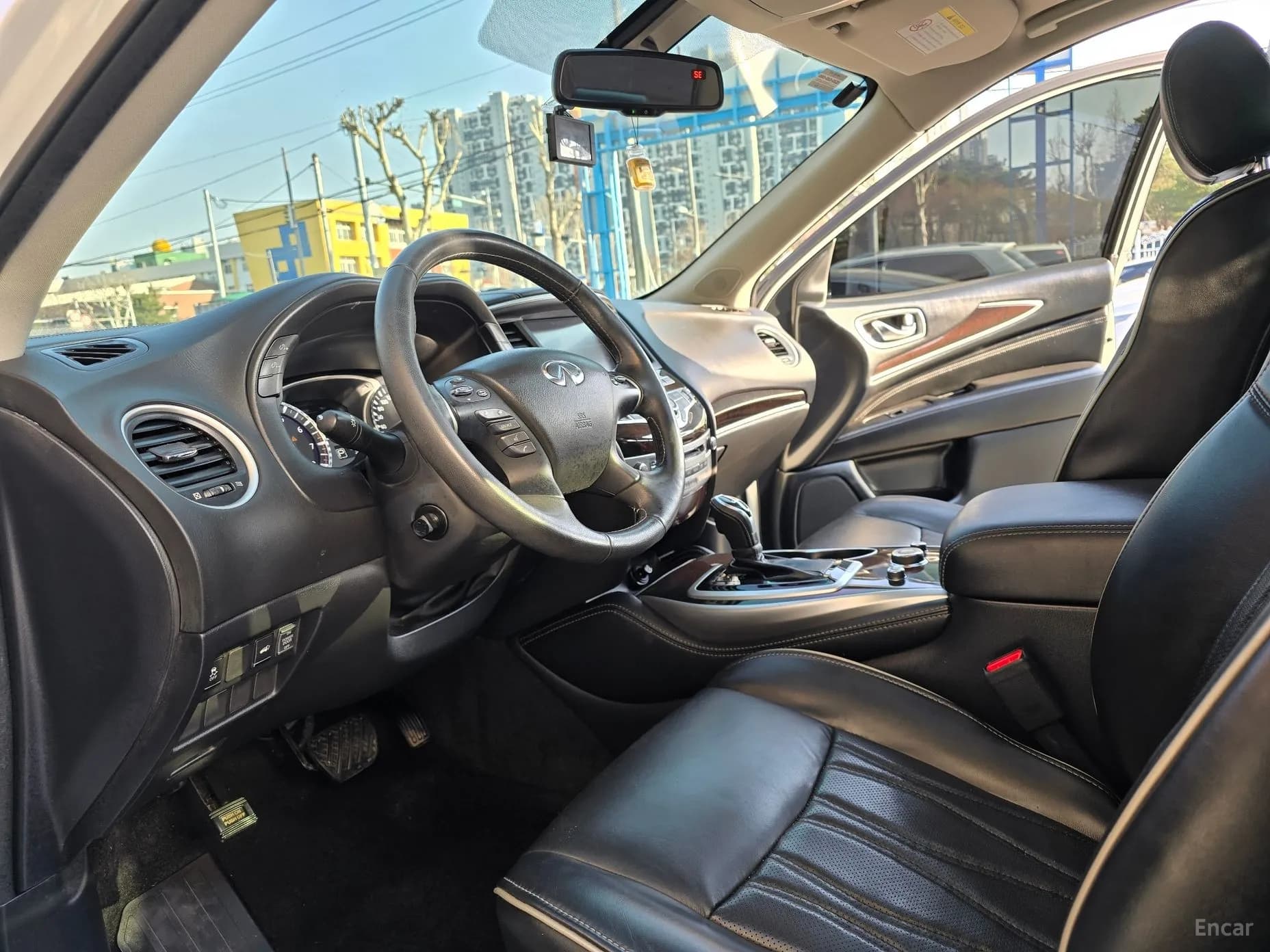 QX60