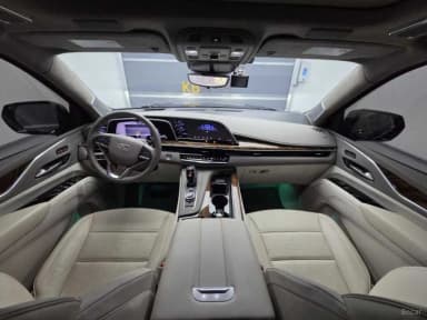 Escalade 5th Generation