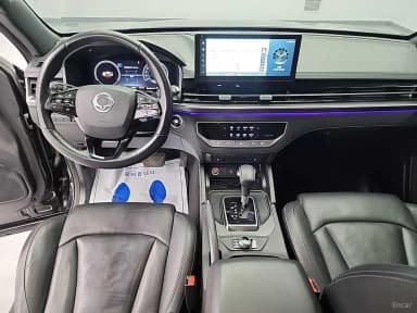 Rexton Sports Khan