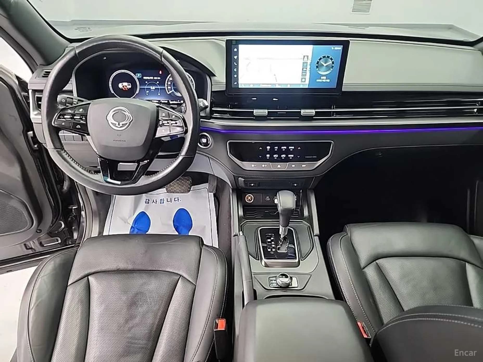 Rexton Sports Khan