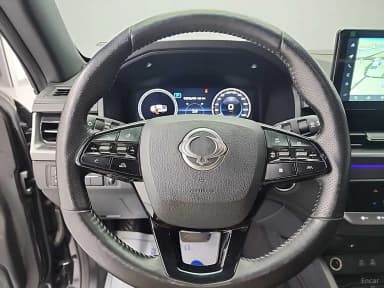 Rexton Sports Khan
