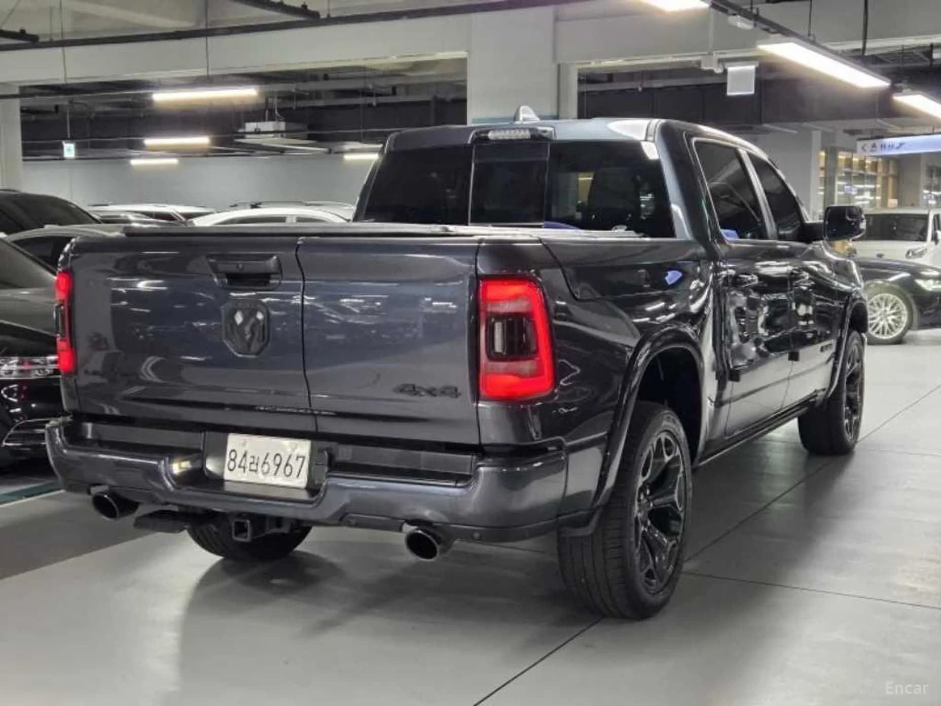 Lampickup