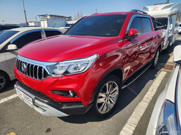 Rexton Sports Khan