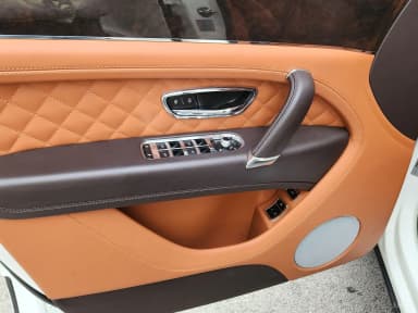 Bentayga