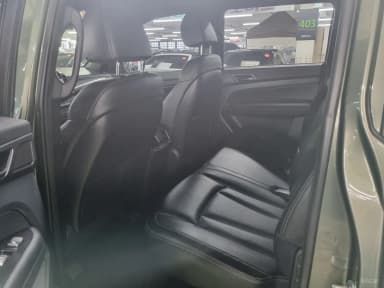 Rexton Sports Khan