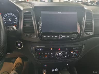 Rexton Sports Khan