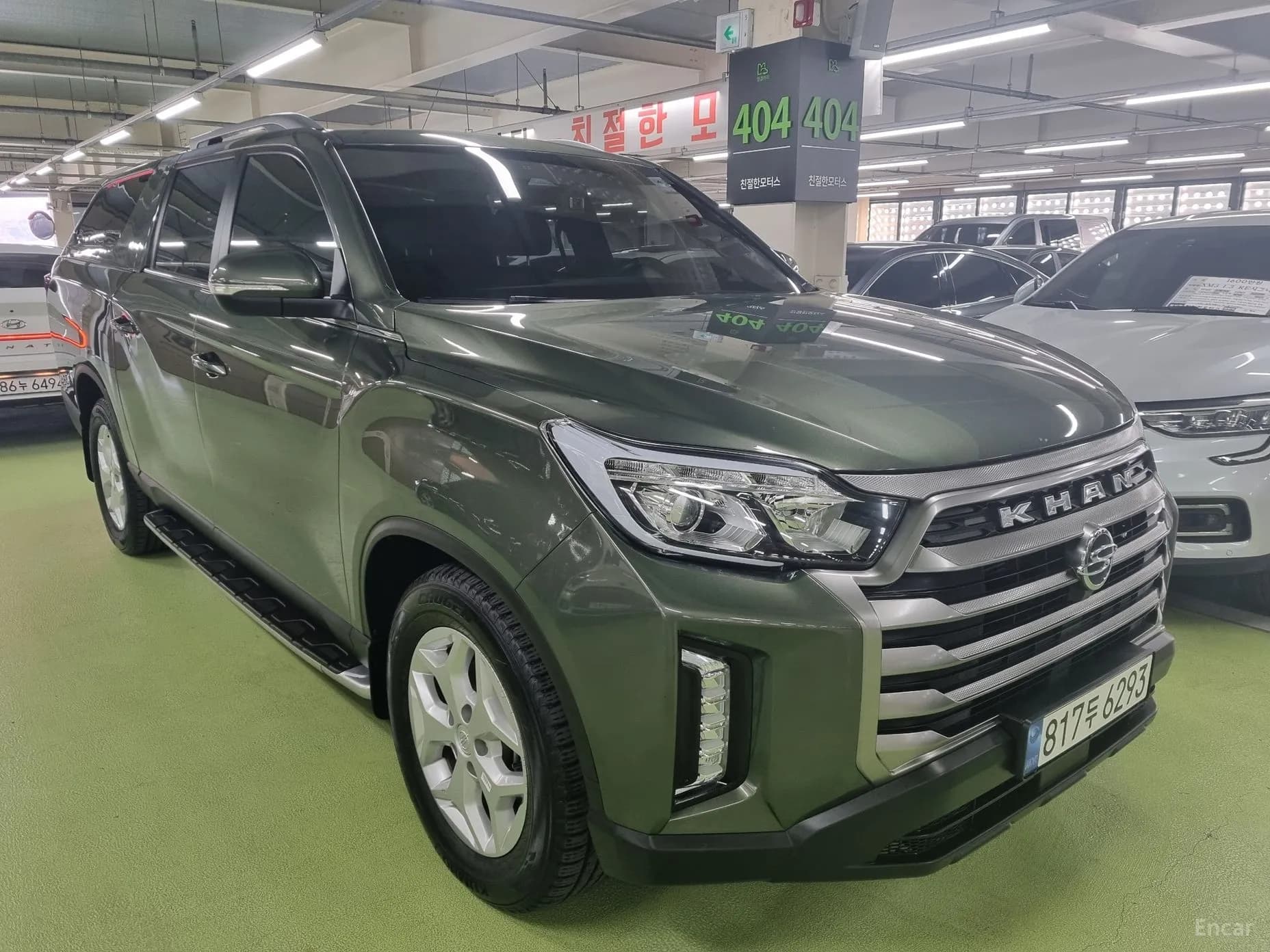 Rexton Sports Khan