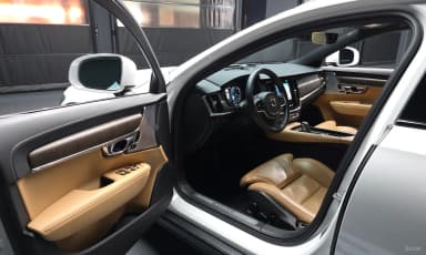 V90 Cross Country