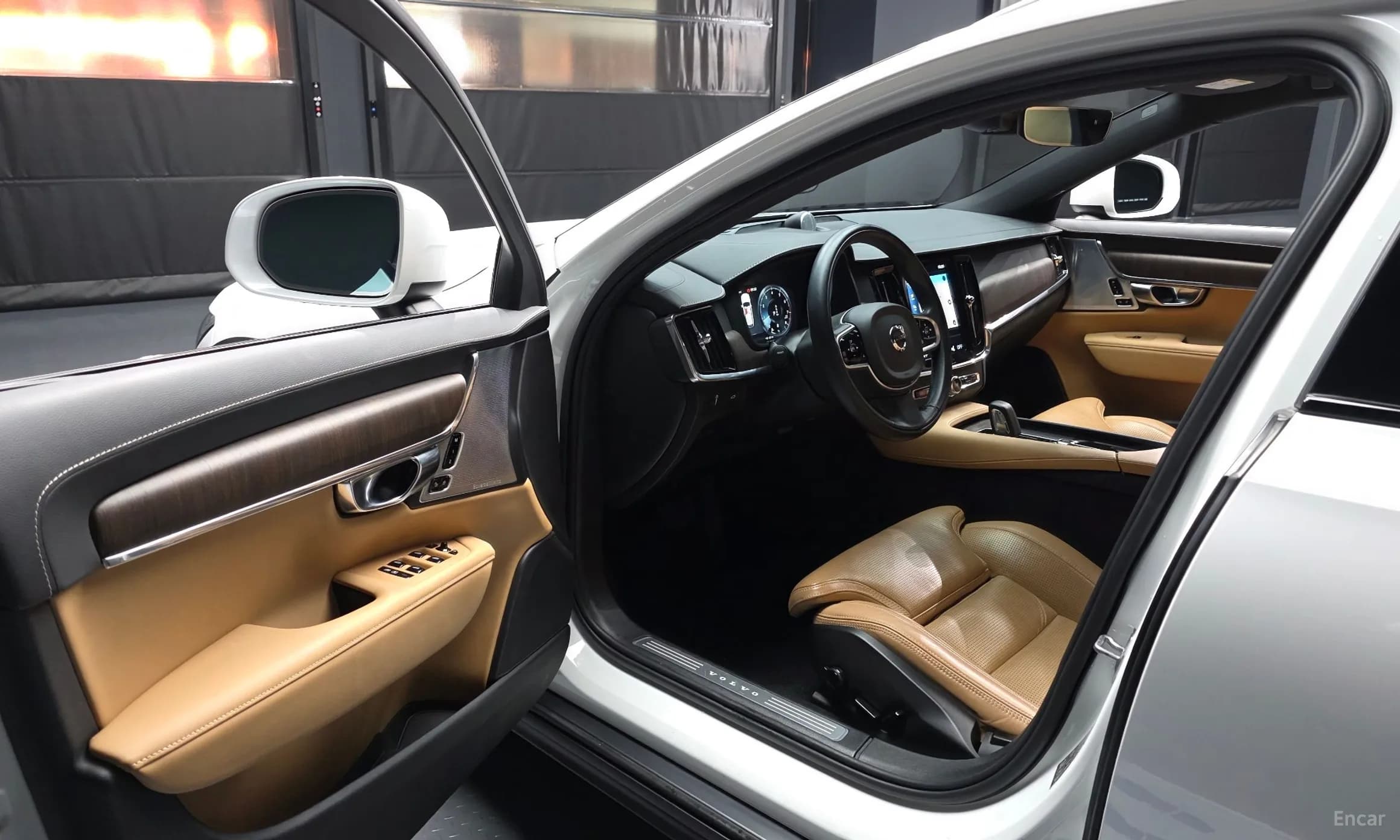 V90 Cross Country