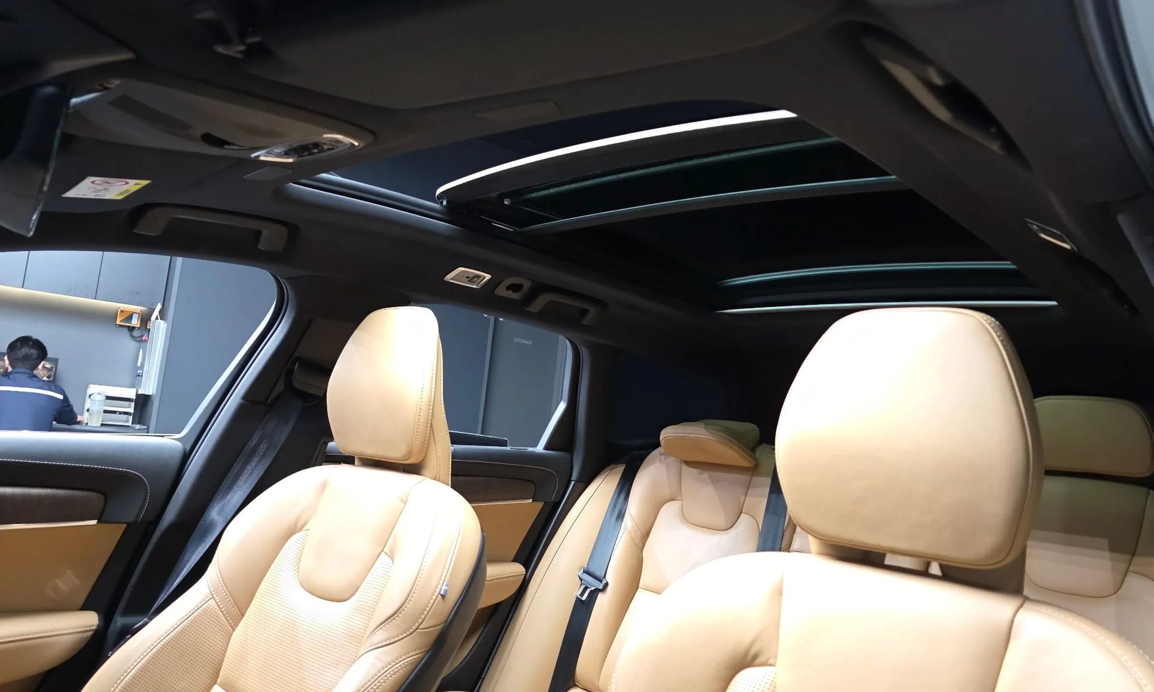 V90 Cross Country