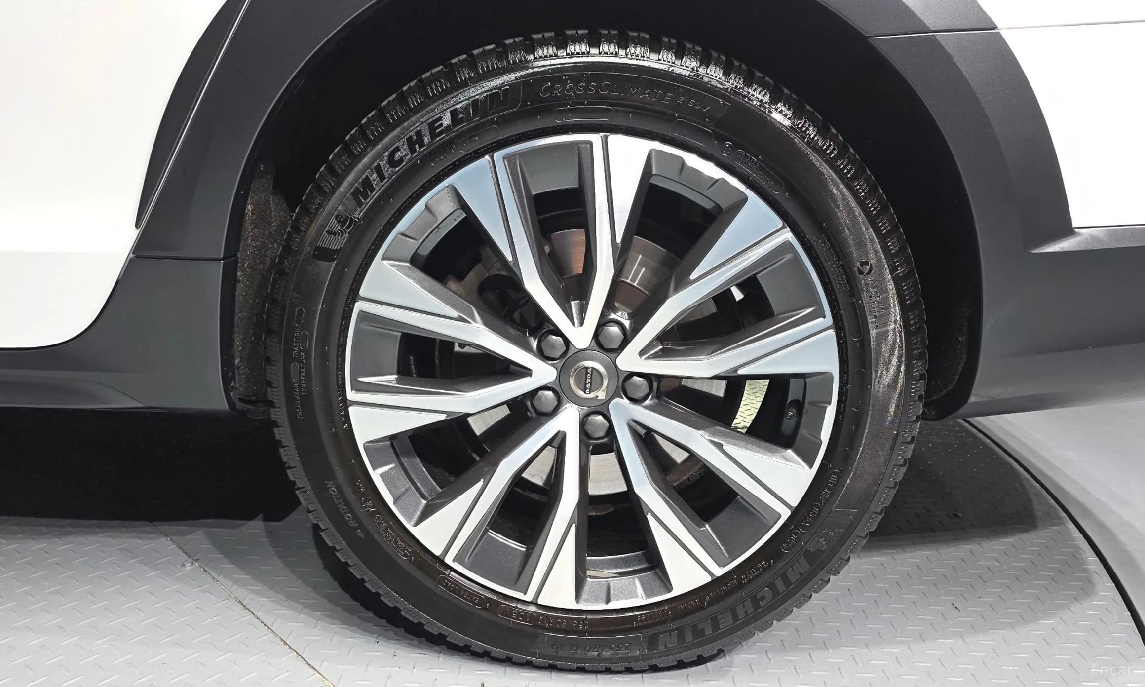 V90 Cross Country