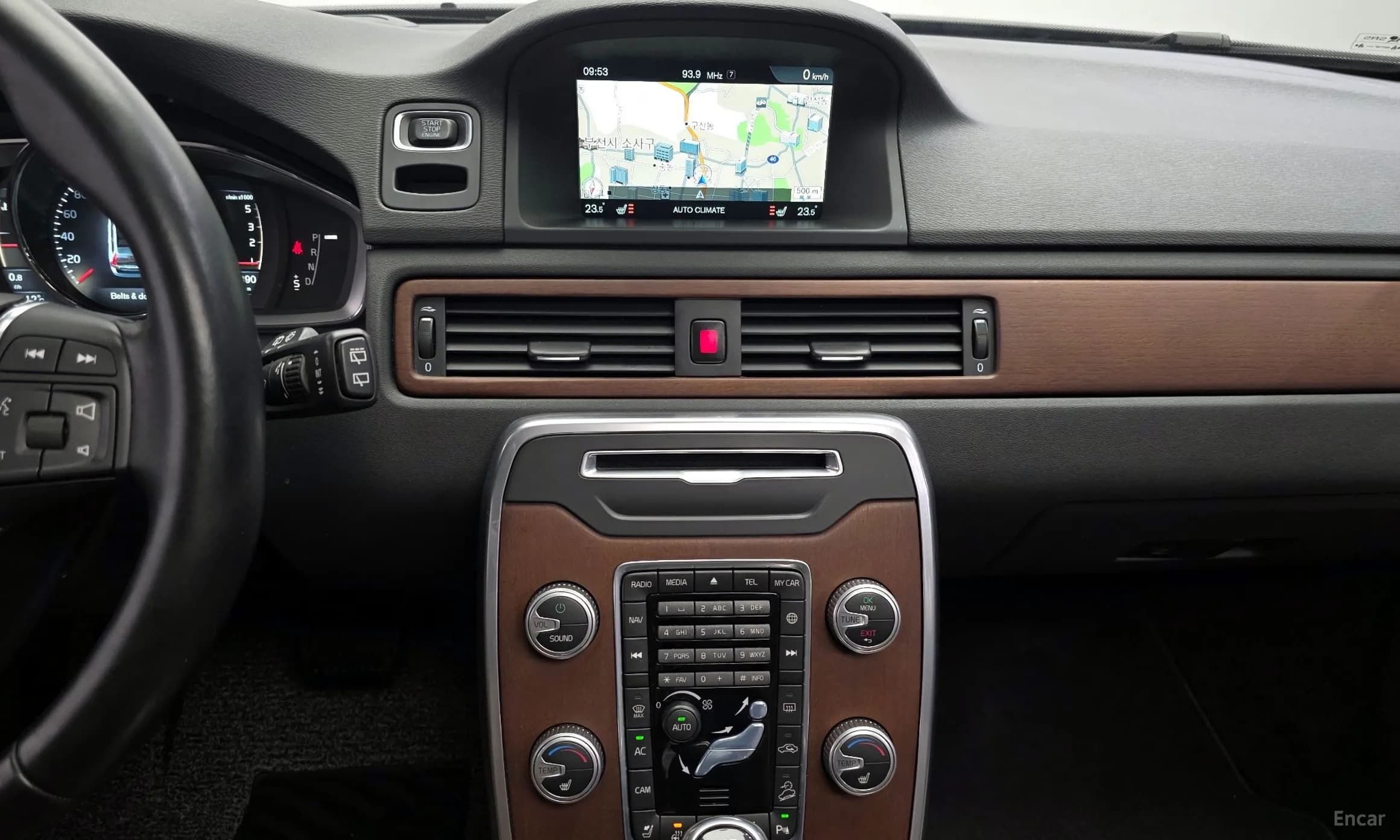 XC70