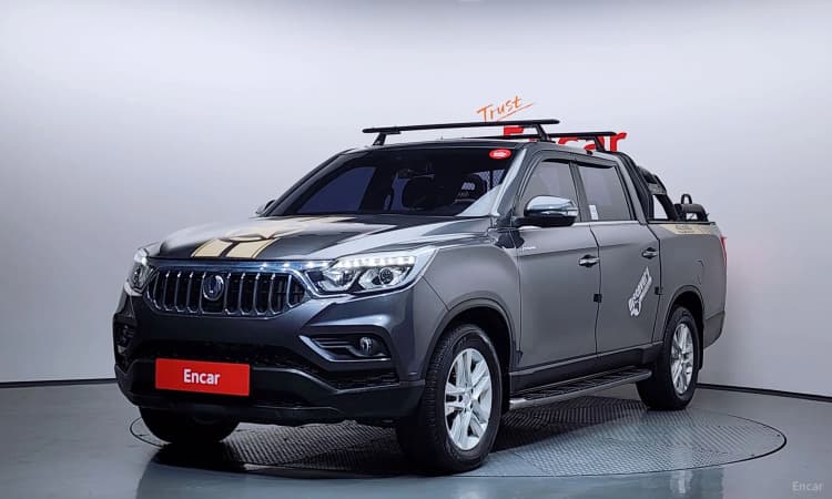 Rexton Sports Khan