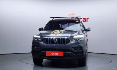 Rexton Sports Khan